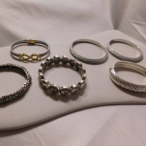 Vintage Lot of Assorted Bracelets 6 Bracelets